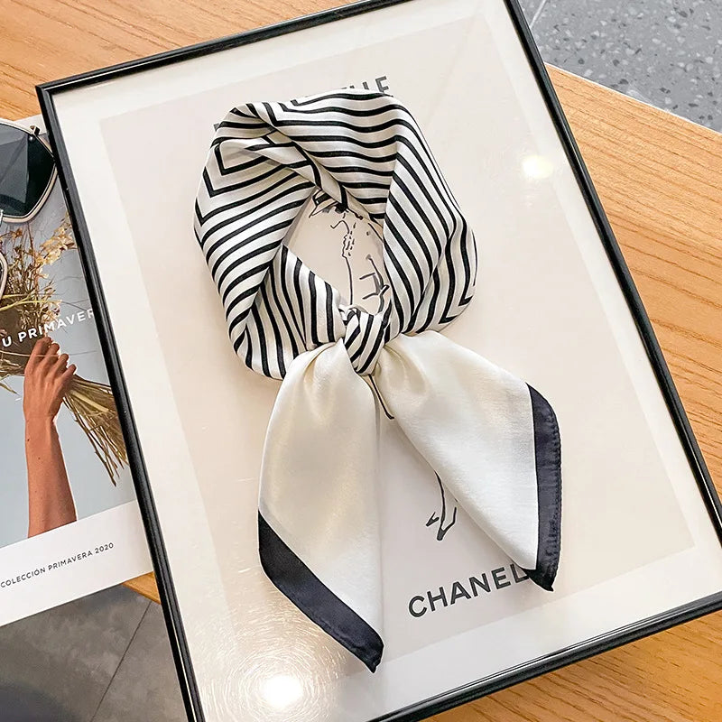 📌 Pañuelo de Seda para Mujer Baalmar