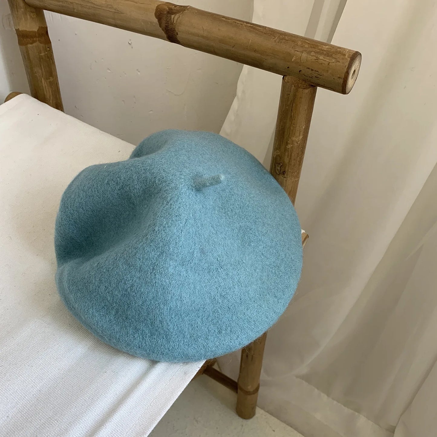 🎩 Boina de Lana para Mujer – Elegancia y Versatilidad