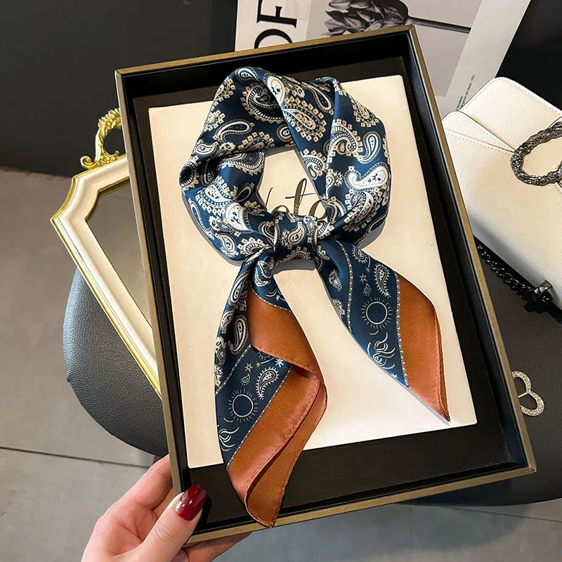 🧣 Pañuelo de Imitación Seda – Elegante y Versátil