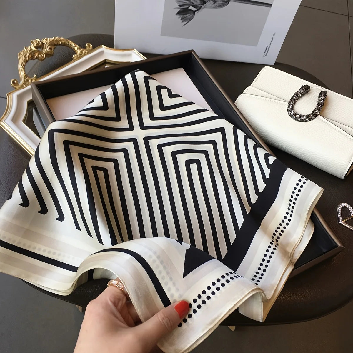 📌 Pañuelo HYKMAIYW