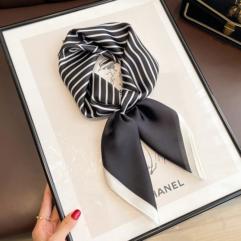 📌 Pañuelo de Seda para Mujer Baalmar