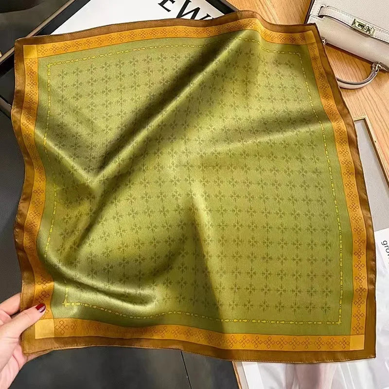 🧣 Pañuelo de Imitación Seda – Elegante y Versátil