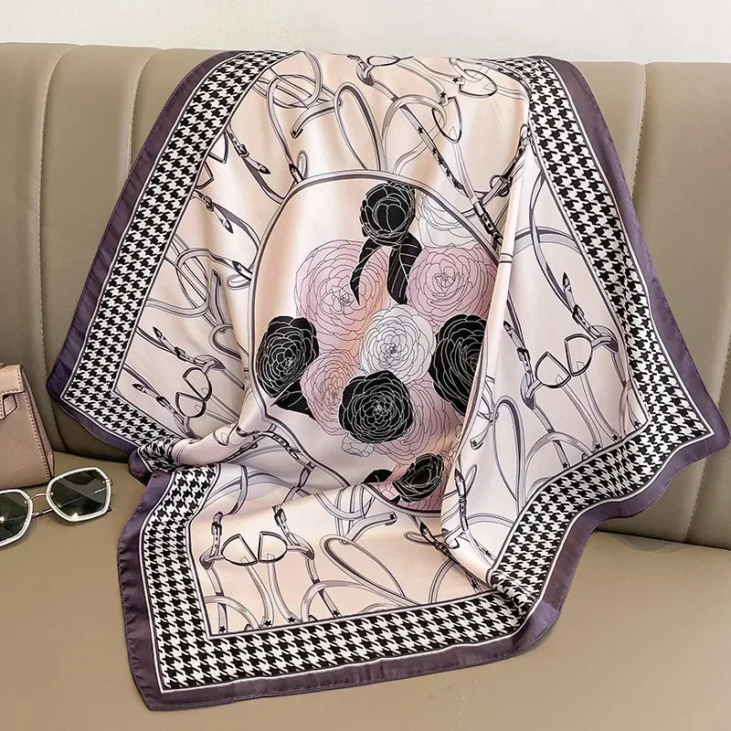 🧣 Pañuelo de Satén Geru Giraffe – Elegancia y Versatilidad