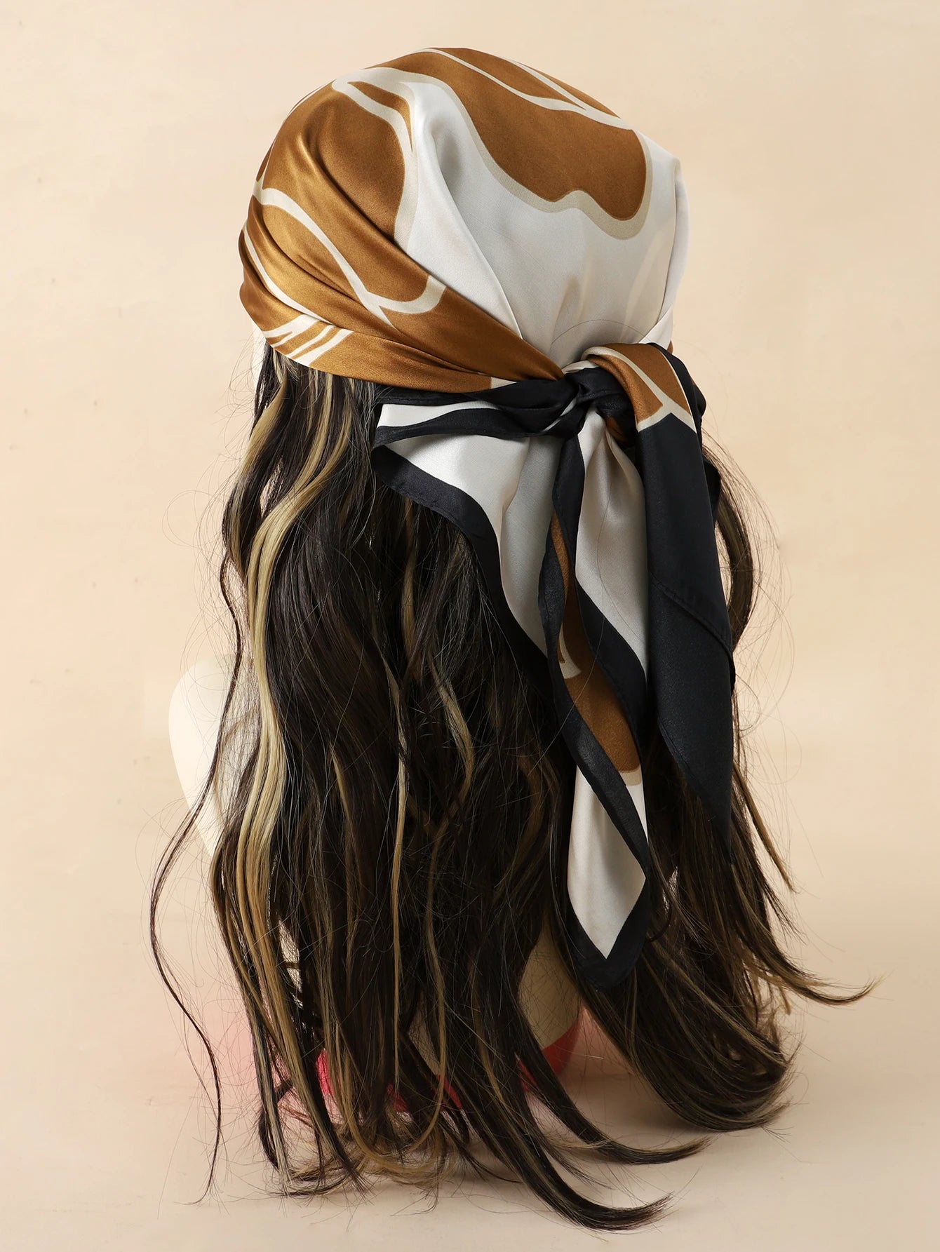 📌 Pañuelo Floral RUNMEIFA – Estilo Fashion para Mujer, 4 Colores Disponibles