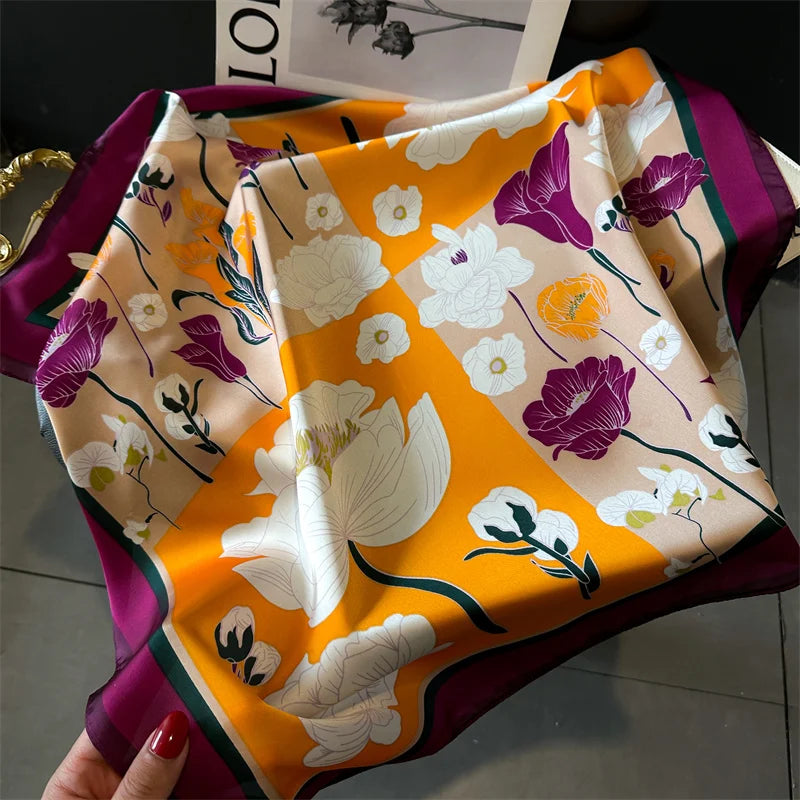 📌 Pañuelo Floral TUPELUO