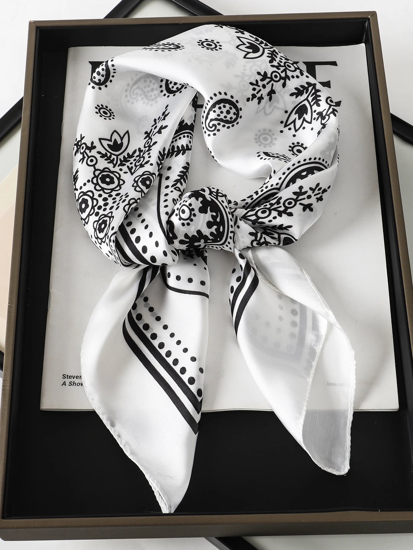 📌 Pañuelo Floral RUNMEIFA – Estilo Fashion para Mujer, 4 Colores Disponibles